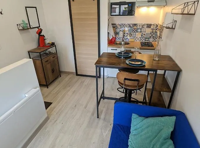 Meuble Tres Agreable Pessac